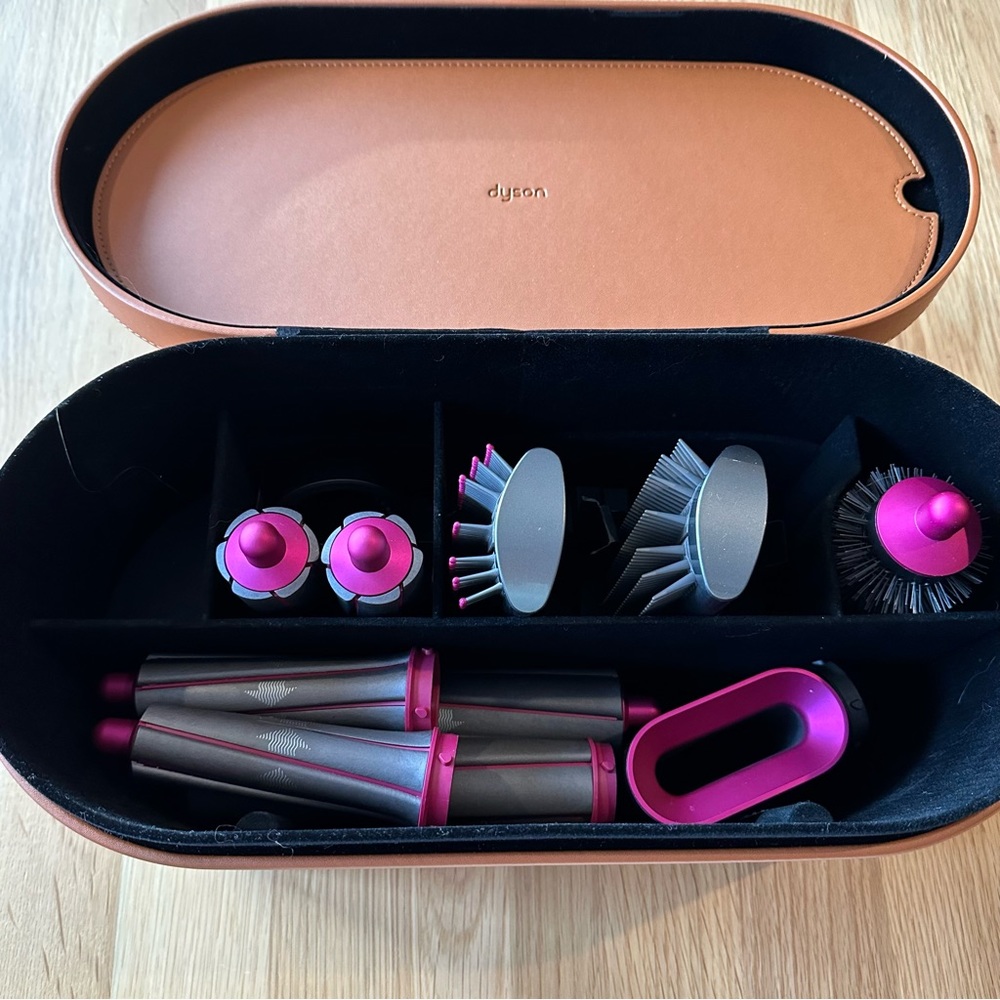 Dyson Airwrap Attachments and Storage Only